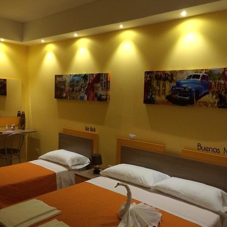 Santacroce B&B Барлетта Екстер'єр фото