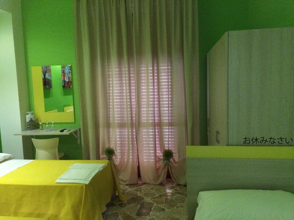 Santacroce B&B Барлетта Екстер'єр фото