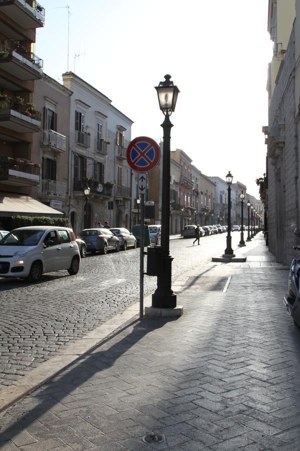 Santacroce B&B Барлетта Екстер'єр фото