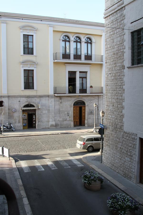 Santacroce B&B Барлетта Екстер'єр фото